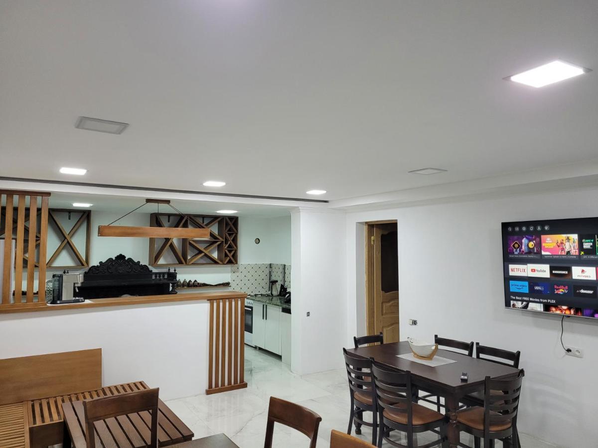 Hotel Dika 쿠타이시 외부 사진