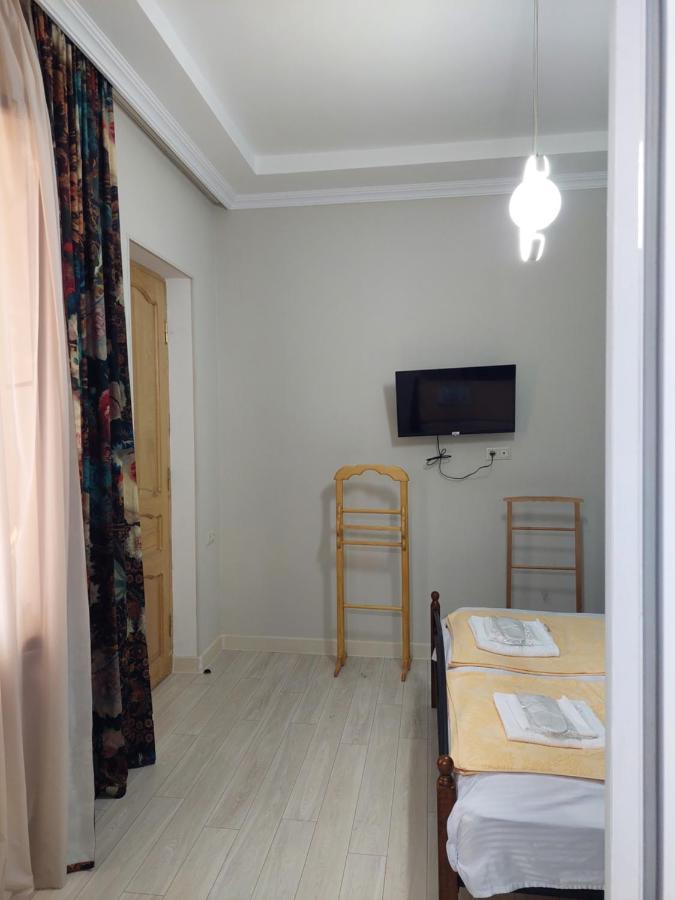 Hotel Dika 쿠타이시 외부 사진
